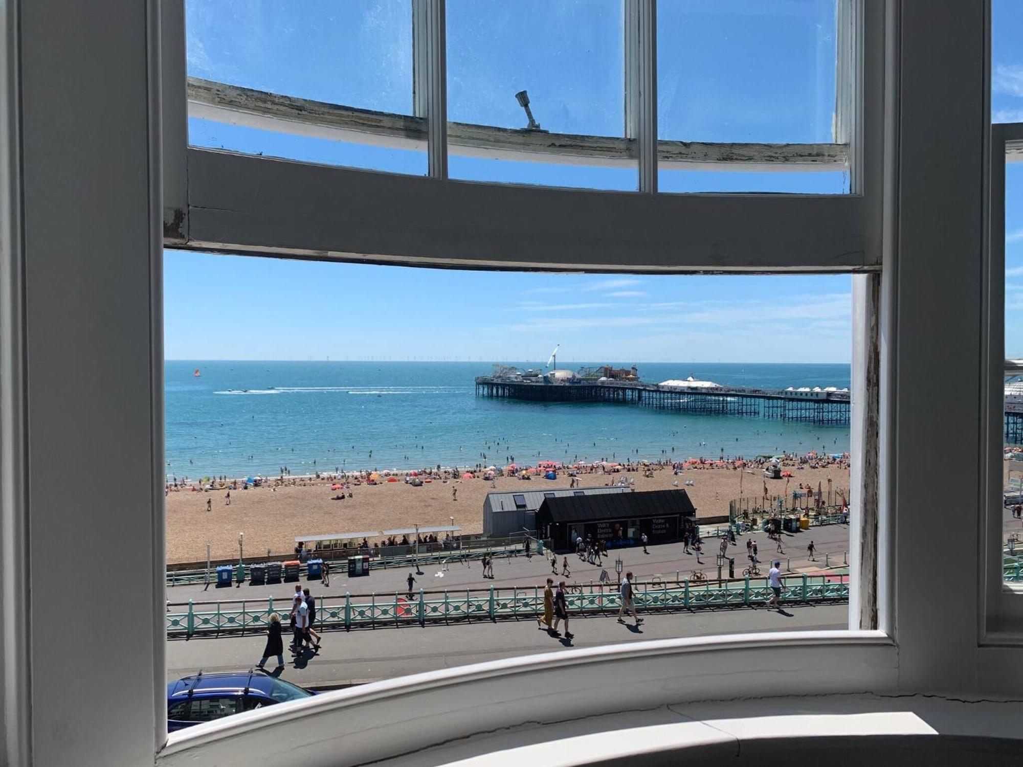 Seaview Regency Apartment With Private Parking Brighton Eksteriør billede